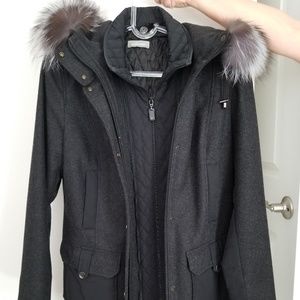 Stylish coat with genuine grey fox fur